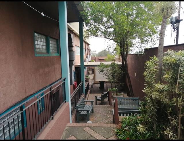 5,569M² OFFICE TO LET IN PINETOWN CENTRAL